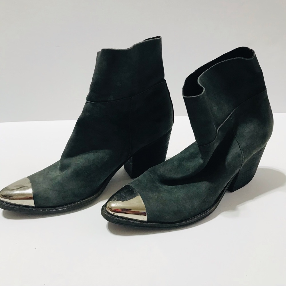 Jeffery Campbell Green Suede Slip On Ankle Booties Reflective Toe Detail